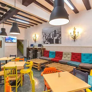 Loft Group Hostal Lloret de Mar
